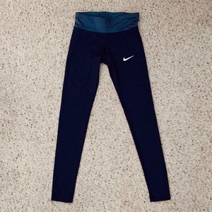 navy blue nike leggings